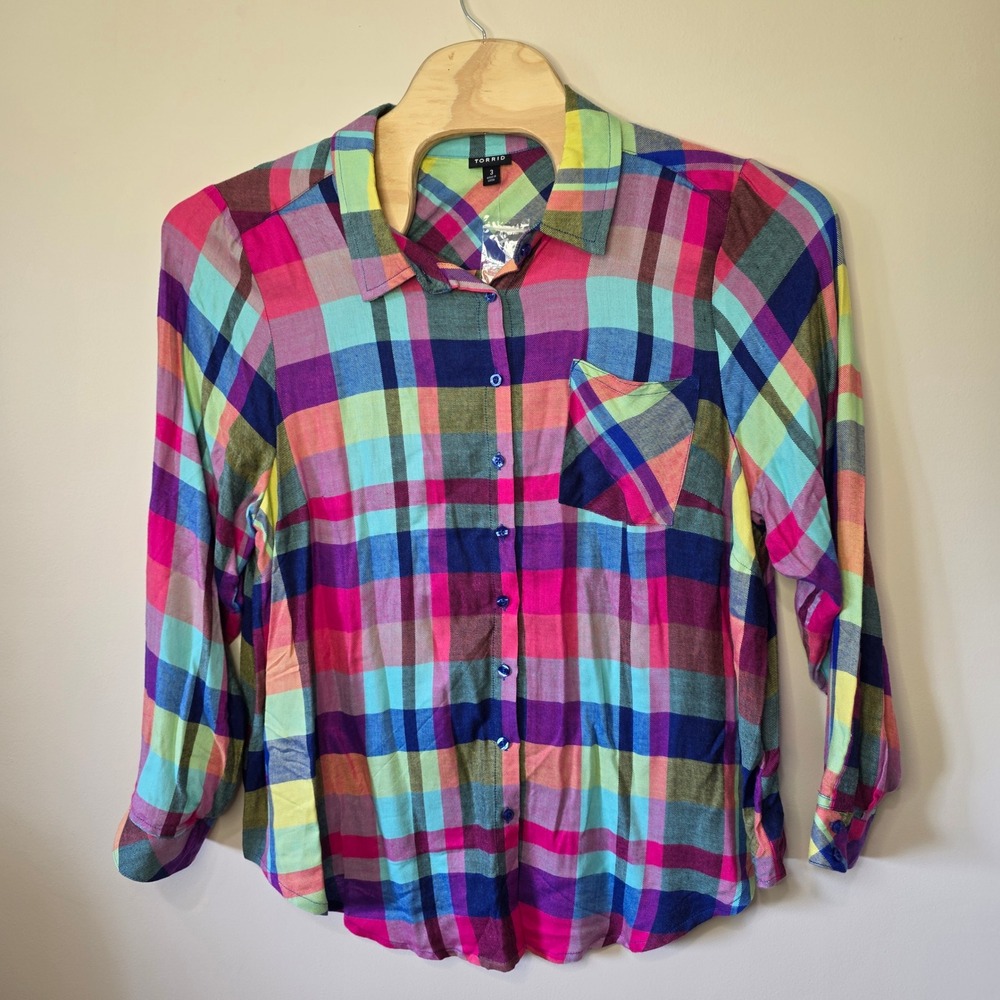 Torrid Plaid Button Down Women 3 Multi-Color Long Sleeve Rayon Blend Vibrant new